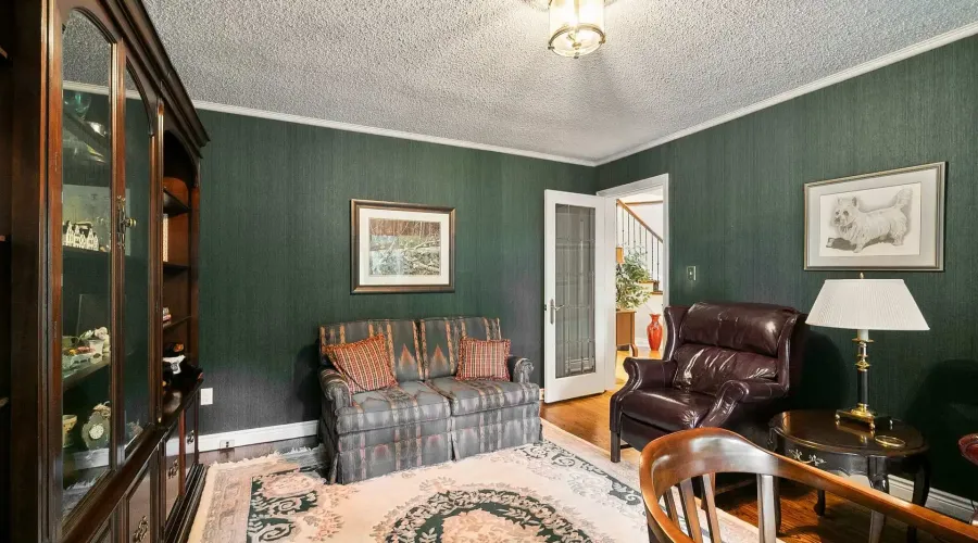 1383 Watersedge Road, Mississauga, Ontario, L5J 1A3, Canada, 5 Bedrooms Bedrooms, ,4 BathroomsBathrooms,Residential,For Sale,1943841