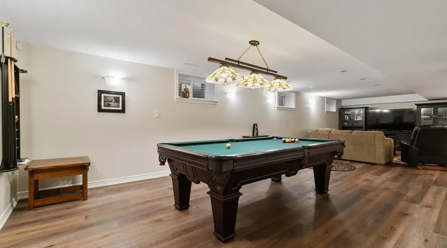 1383 Watersedge Road, Mississauga, Ontario, L5J 1A3, Canada, 5 Bedrooms Bedrooms, ,4 BathroomsBathrooms,Residential,For Sale,1943841