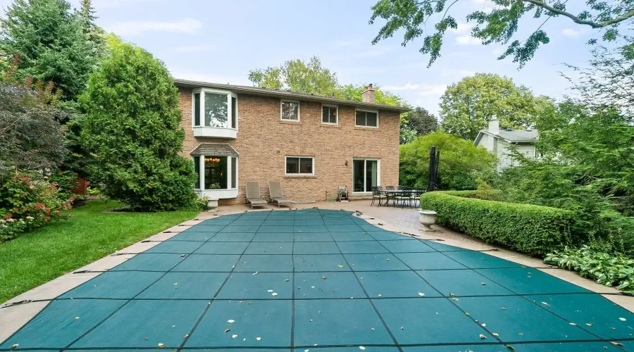 1383 Watersedge Road, Mississauga, Ontario, L5J 1A3, Canada, 5 Bedrooms Bedrooms, ,4 BathroomsBathrooms,Residential,For Sale,1943841