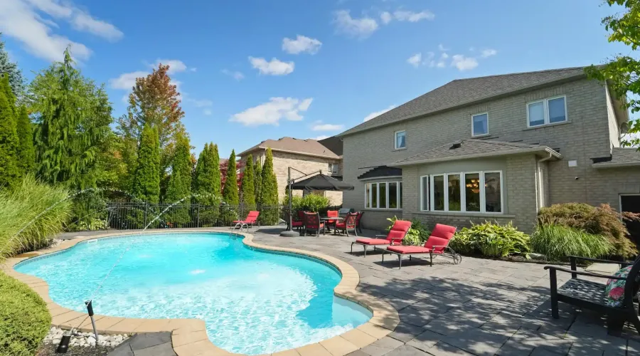 11 Louvre Circle, Brampton, Ontario, L6P 1W2, Canada, 4 Bedrooms Bedrooms, ,4 BathroomsBathrooms,Residential,For Sale,1943842