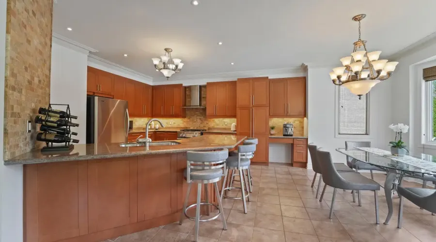 11 Louvre Circle, Brampton, Ontario, L6P 1W2, Canada, 4 Bedrooms Bedrooms, ,4 BathroomsBathrooms,Residential,For Sale,1943842