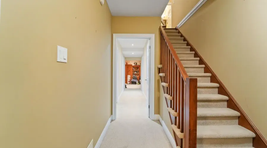 32 Pennsylvania Crescent, Kitchener, Ontario, N2P 2S5, Canada, 4 Bedrooms Bedrooms, ,4 BathroomsBathrooms,Residential,For Sale,1943843