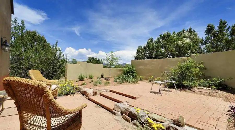 11 Running Horse Trail,Santa Fe,New Mexico 87508,United States,3 Bedrooms Bedrooms,2 BathroomsBathrooms,Residential,Running Horse Trail,190177