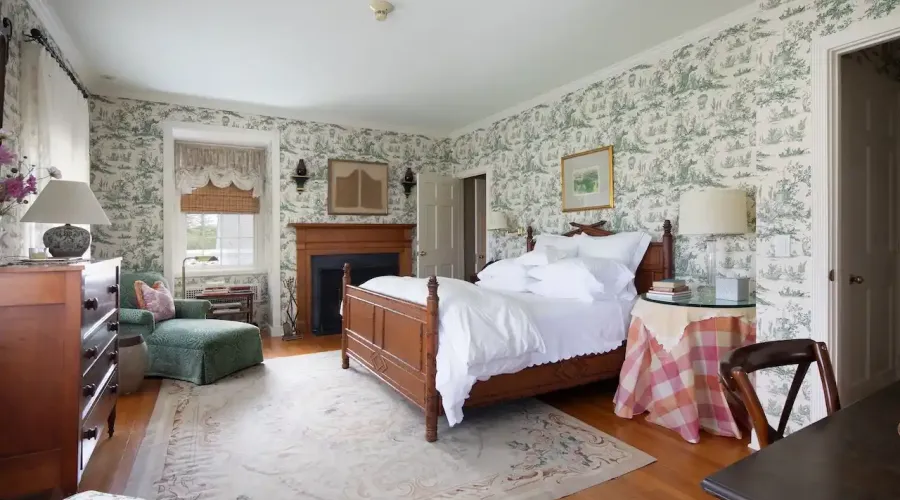 406 Wells Hill Road, Salisbury, Connecticut, 06068, United States, 6 Bedrooms Bedrooms, 13 Rooms Rooms,5 BathroomsBathrooms,Residential,For Sale,Road,1944465