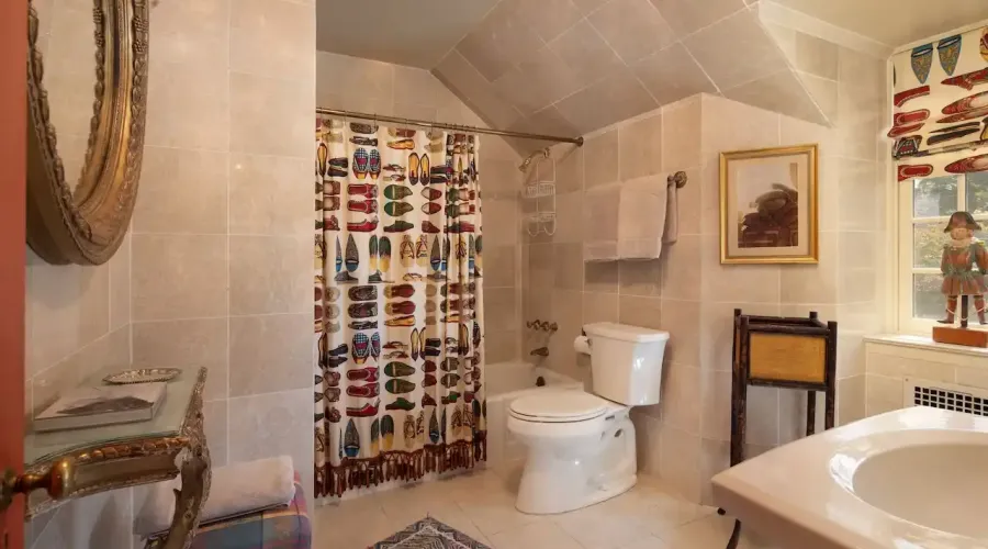 406 Wells Hill Road, Salisbury, Connecticut, 06068, United States, 6 Bedrooms Bedrooms, 13 Rooms Rooms,5 BathroomsBathrooms,Residential,For Sale,Road,1944465