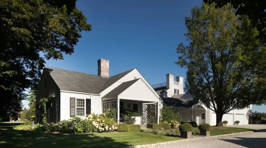 406 Wells Hill Road, Salisbury, Connecticut, 06068, United States, 6 Bedrooms Bedrooms, 13 Rooms Rooms,5 BathroomsBathrooms,Residential,For Sale,Road,1944465