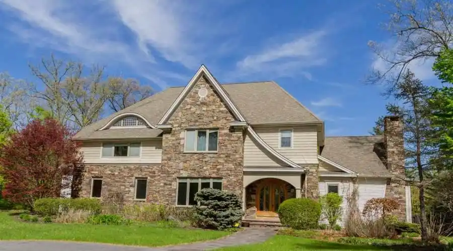 6 Cherry Tree La,Saratoga Springs,New York 12866,United States,4 Bedrooms Bedrooms,4 BathroomsBathrooms,Residential,Cherry Tree,190234