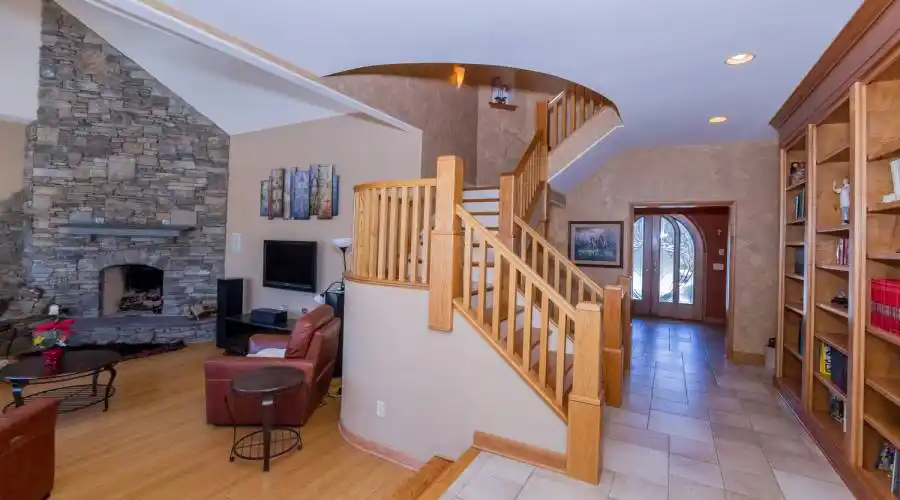 6 Cherry Tree La,Saratoga Springs,New York 12866,United States,4 Bedrooms Bedrooms,4 BathroomsBathrooms,Residential,Cherry Tree,190234