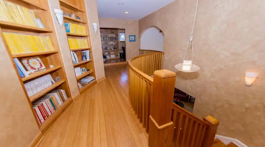 6 Cherry Tree La,Saratoga Springs,New York 12866,United States,4 Bedrooms Bedrooms,4 BathroomsBathrooms,Residential,Cherry Tree,190234