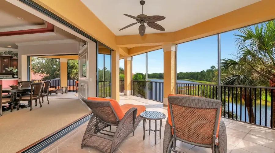 8305 Farington Court, Bradenton, Florida, 34202, United States, 4 Bedrooms Bedrooms, 12 Rooms Rooms,5 BathroomsBathrooms,Residential,For Sale,Farington,1945373