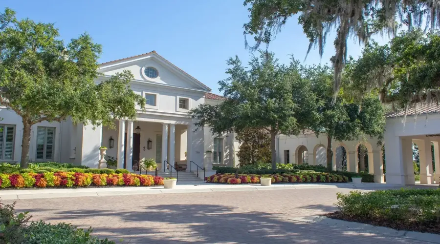 8305 Farington Court, Bradenton, Florida, 34202, United States, 4 Bedrooms Bedrooms, 12 Rooms Rooms,5 BathroomsBathrooms,Residential,For Sale,Farington,1945373