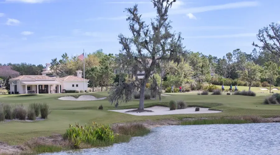 8305 Farington Court, Bradenton, Florida, 34202, United States, 4 Bedrooms Bedrooms, 12 Rooms Rooms,5 BathroomsBathrooms,Residential,For Sale,Farington,1945373