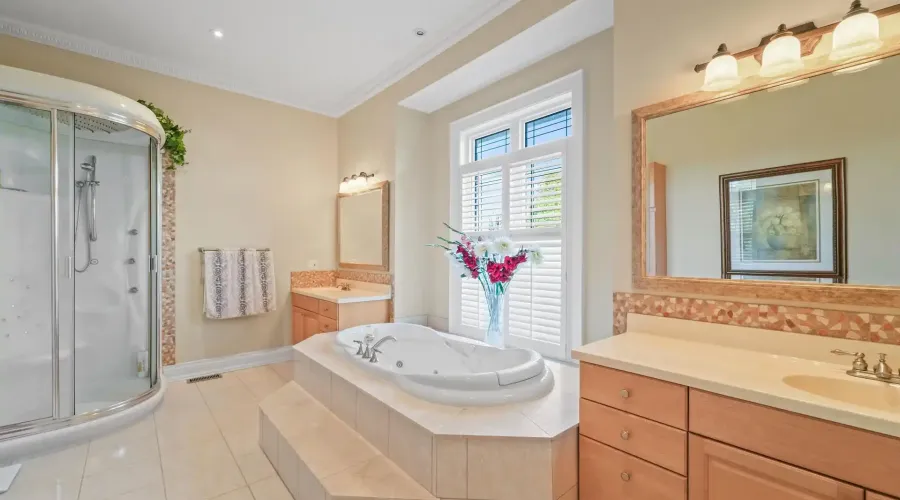5431 Appleby Line, Burlington, Ontario, L7M 0P3, Canada, 4 Bedrooms Bedrooms, ,6 BathroomsBathrooms,Residential,For Sale,1946448