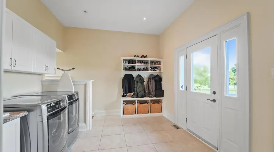 5431 Appleby Line, Burlington, Ontario, L7M 0P3, Canada, 4 Bedrooms Bedrooms, ,6 BathroomsBathrooms,Residential,For Sale,1946448