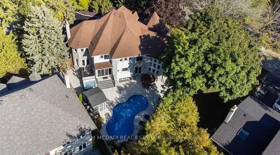 2064 Almira Court, Mississauga, Ontario, L5H 4A5, Canada, 4 Bedrooms Bedrooms, ,5 BathroomsBathrooms,Residential,For Sale,1946449