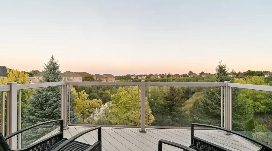 1220 Milna Drive, Oakville, Ontario, L6H 0A8, Canada, 4 Bedrooms Bedrooms, ,5 BathroomsBathrooms,Residential,For Sale,1952079