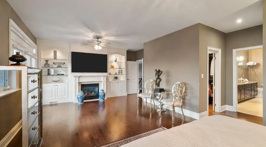 1220 Milna Drive, Oakville, Ontario, L6H 0A8, Canada, 4 Bedrooms Bedrooms, ,5 BathroomsBathrooms,Residential,For Sale,1952079
