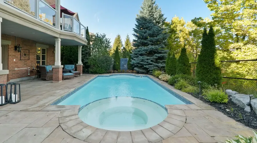 1220 Milna Drive, Oakville, Ontario, L6H 0A8, Canada, 4 Bedrooms Bedrooms, ,5 BathroomsBathrooms,Residential,For Sale,1952079