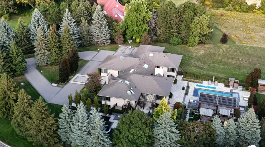 17 Dew Drop Crt, Vaughan, Ontario, L6A 1E9, Canada, 5 Bedrooms Bedrooms, 10 Rooms Rooms,6 BathroomsBathrooms,Residential,For Sale,Dew Drop,1952509