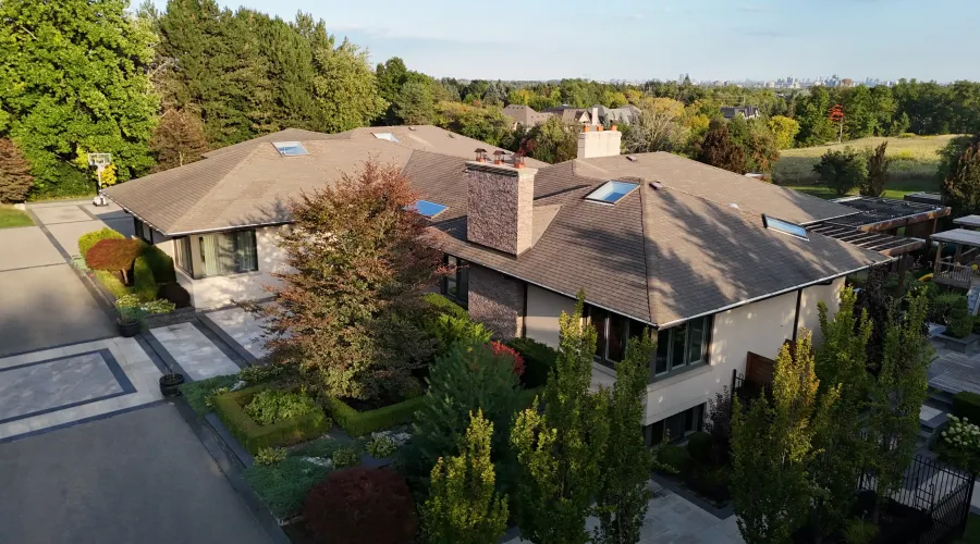 17 Dew Drop Crt, Vaughan, Ontario, L6A 1E9, Canada, 5 Bedrooms Bedrooms, 10 Rooms Rooms,6 BathroomsBathrooms,Residential,For Sale,Dew Drop,1952509