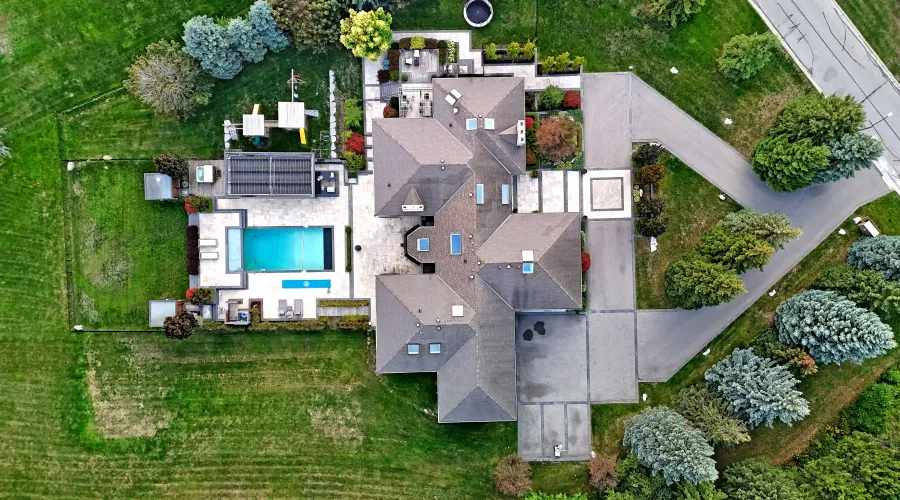 17 Dew Drop Crt, Vaughan, Ontario, L6A 1E9, Canada, 5 Bedrooms Bedrooms, 10 Rooms Rooms,6 BathroomsBathrooms,Residential,For Sale,Dew Drop,1952509