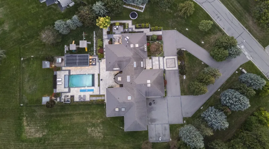 17 Dew Drop Crt, Vaughan, Ontario, L6A 1E9, Canada, 5 Bedrooms Bedrooms, 10 Rooms Rooms,6 BathroomsBathrooms,Residential,For Sale,Dew Drop,1952509