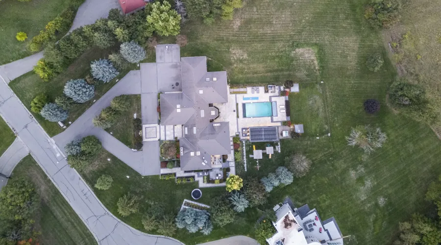 17 Dew Drop Crt, Vaughan, Ontario, L6A 1E9, Canada, 5 Bedrooms Bedrooms, 10 Rooms Rooms,6 BathroomsBathrooms,Residential,For Sale,Dew Drop,1952509