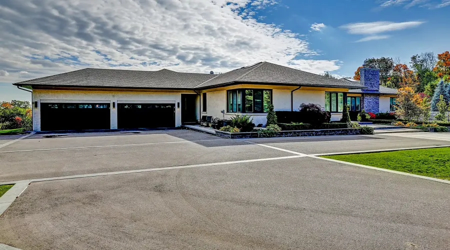 17 Dew Drop Crt, Vaughan, Ontario, L6A 1E9, Canada, 5 Bedrooms Bedrooms, 10 Rooms Rooms,6 BathroomsBathrooms,Residential,For Sale,Dew Drop,1952509