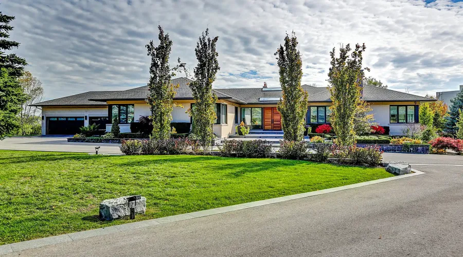 17 Dew Drop Crt, Vaughan, Ontario, L6A 1E9, Canada, 5 Bedrooms Bedrooms, 10 Rooms Rooms,6 BathroomsBathrooms,Residential,For Sale,Dew Drop,1952509