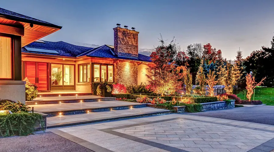 17 Dew Drop Crt, Vaughan, Ontario, L6A 1E9, Canada, 5 Bedrooms Bedrooms, 10 Rooms Rooms,6 BathroomsBathrooms,Residential,For Sale,Dew Drop,1952509