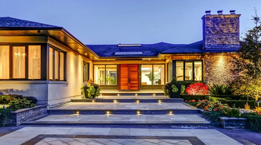 17 Dew Drop Crt, Vaughan, Ontario, L6A 1E9, Canada, 5 Bedrooms Bedrooms, 10 Rooms Rooms,6 BathroomsBathrooms,Residential,For Sale,Dew Drop,1952509