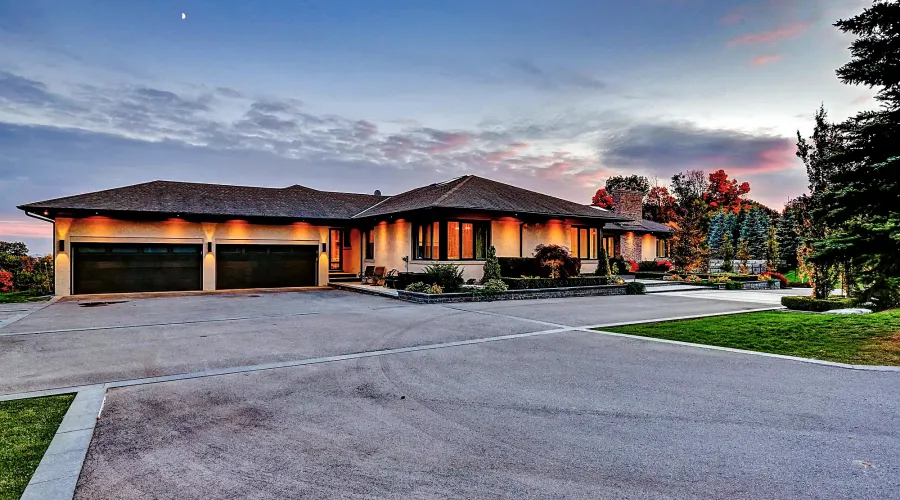 17 Dew Drop Crt, Vaughan, Ontario, L6A 1E9, Canada, 5 Bedrooms Bedrooms, 10 Rooms Rooms,6 BathroomsBathrooms,Residential,For Sale,Dew Drop,1952509