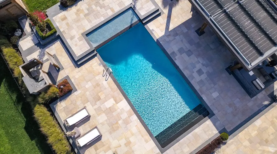 17 Dew Drop Crt, Vaughan, Ontario, L6A 1E9, Canada, 5 Bedrooms Bedrooms, 10 Rooms Rooms,6 BathroomsBathrooms,Residential,For Sale,Dew Drop,1952509