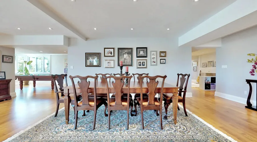 17 Dew Drop Crt, Vaughan, Ontario, L6A 1E9, Canada, 5 Bedrooms Bedrooms, 10 Rooms Rooms,6 BathroomsBathrooms,Residential,For Sale,Dew Drop,1952509