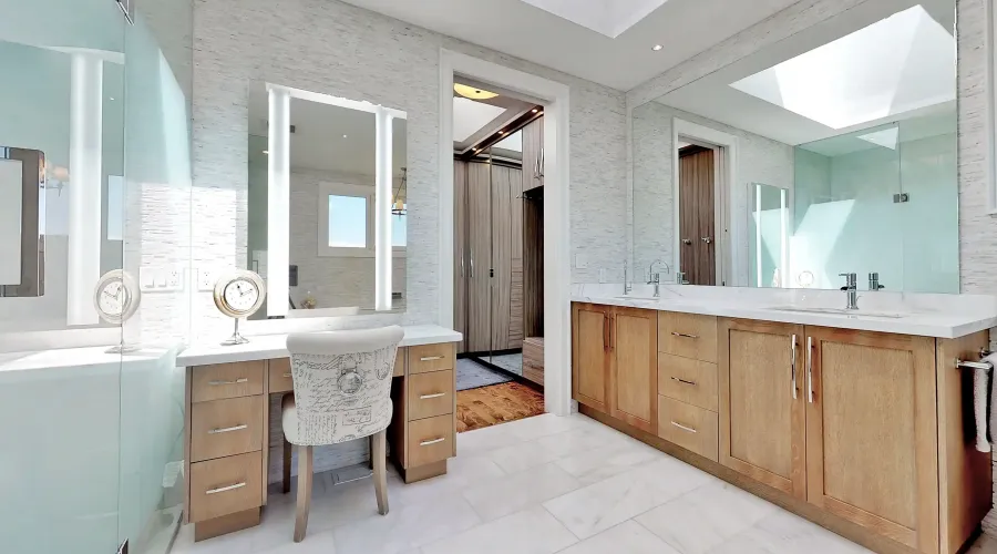 17 Dew Drop Crt, Vaughan, Ontario, L6A 1E9, Canada, 5 Bedrooms Bedrooms, 10 Rooms Rooms,6 BathroomsBathrooms,Residential,For Sale,Dew Drop,1952509