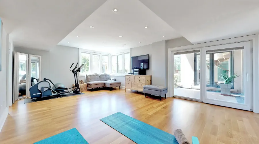 17 Dew Drop Crt, Vaughan, Ontario, L6A 1E9, Canada, 5 Bedrooms Bedrooms, 10 Rooms Rooms,6 BathroomsBathrooms,Residential,For Sale,Dew Drop,1952509