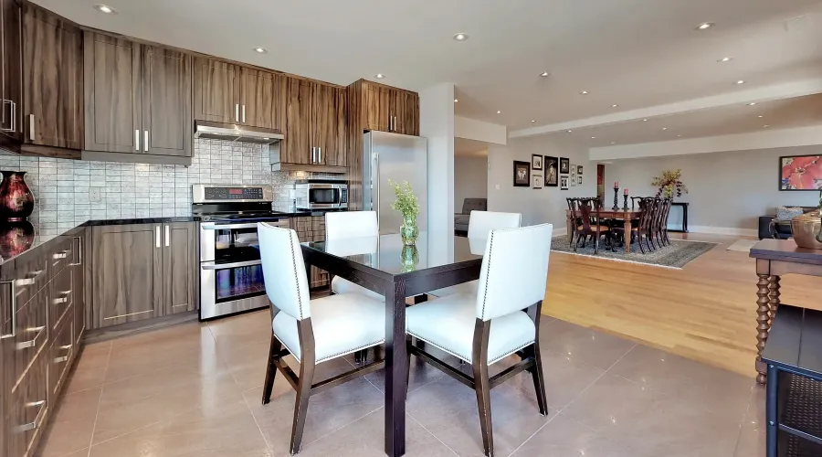 17 Dew Drop Crt, Vaughan, Ontario, L6A 1E9, Canada, 5 Bedrooms Bedrooms, 10 Rooms Rooms,6 BathroomsBathrooms,Residential,For Sale,Dew Drop,1952509