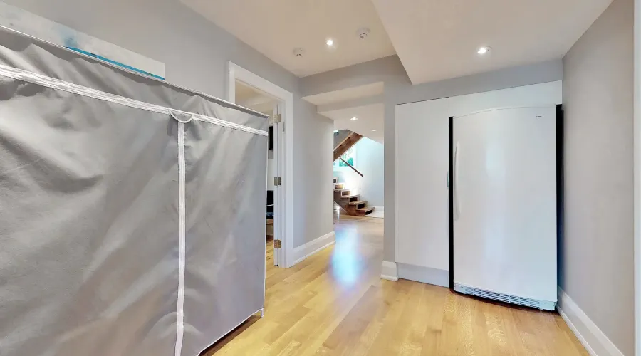 17 Dew Drop Crt, Vaughan, Ontario, L6A 1E9, Canada, 5 Bedrooms Bedrooms, 10 Rooms Rooms,6 BathroomsBathrooms,Residential,For Sale,Dew Drop,1952509