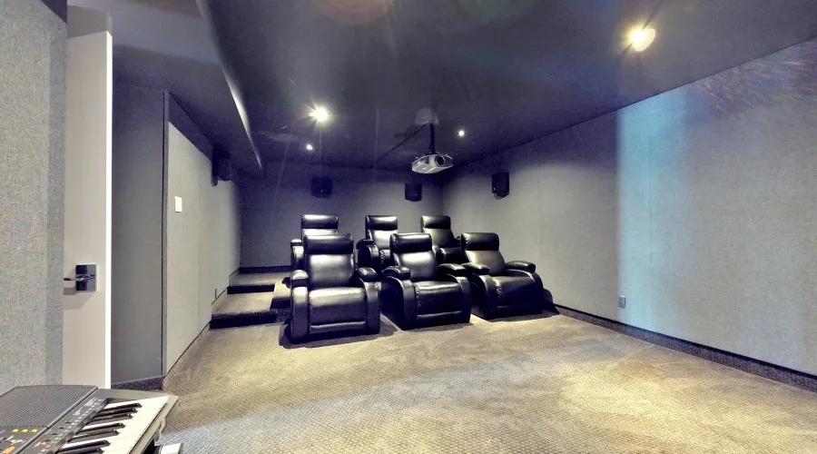 17 Dew Drop Crt, Vaughan, Ontario, L6A 1E9, Canada, 5 Bedrooms Bedrooms, 10 Rooms Rooms,6 BathroomsBathrooms,Residential,For Sale,Dew Drop,1952509