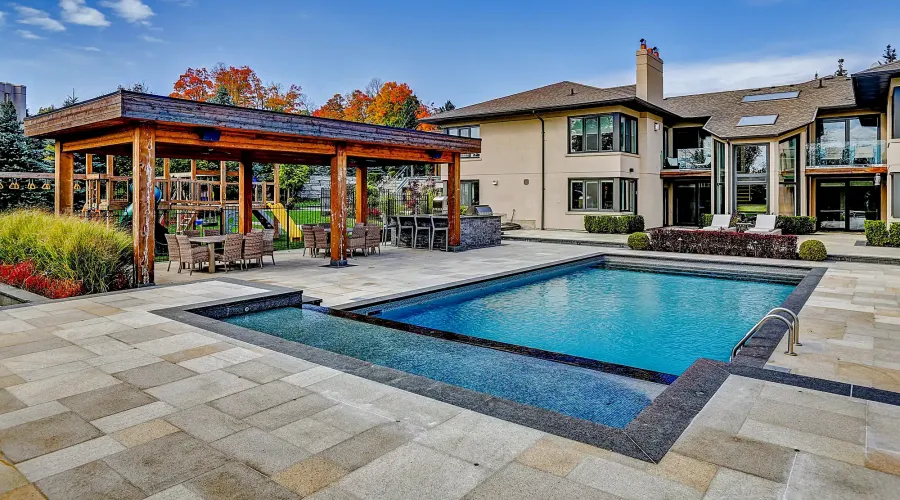 17 Dew Drop Crt, Vaughan, Ontario, L6A 1E9, Canada, 5 Bedrooms Bedrooms, 10 Rooms Rooms,6 BathroomsBathrooms,Residential,For Sale,Dew Drop,1952509