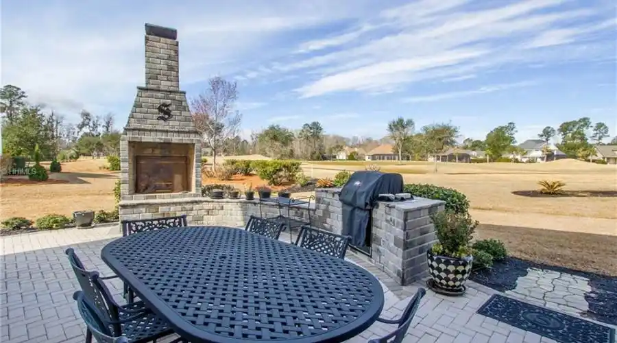 22 Farnsleigh Avenue,Bluffton,South Carolina 29910,United States,5 Bedrooms Bedrooms,5 Rooms Rooms,3 BathroomsBathrooms,Residential,Farnsleigh Avenue,191005