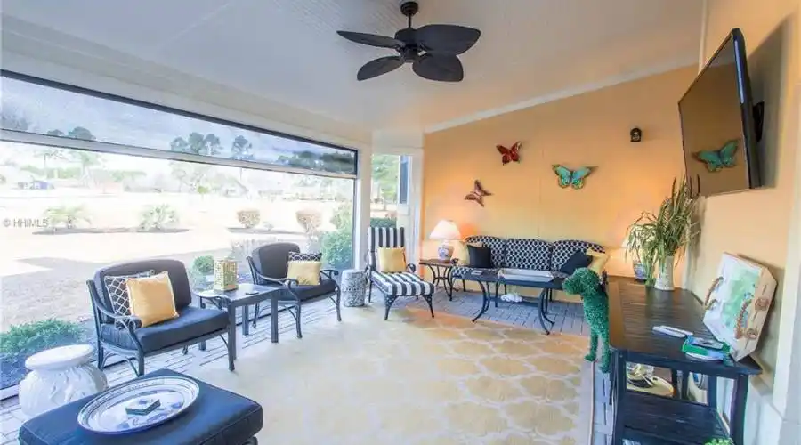 22 Farnsleigh Avenue,Bluffton,South Carolina 29910,United States,5 Bedrooms Bedrooms,5 Rooms Rooms,3 BathroomsBathrooms,Residential,Farnsleigh Avenue,191005