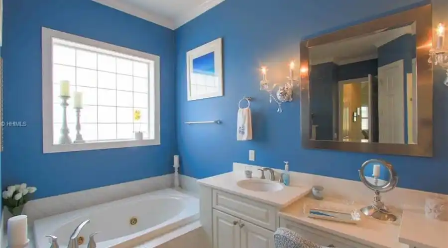 22 Farnsleigh Avenue,Bluffton,South Carolina 29910,United States,5 Bedrooms Bedrooms,5 Rooms Rooms,3 BathroomsBathrooms,Residential,Farnsleigh Avenue,191005