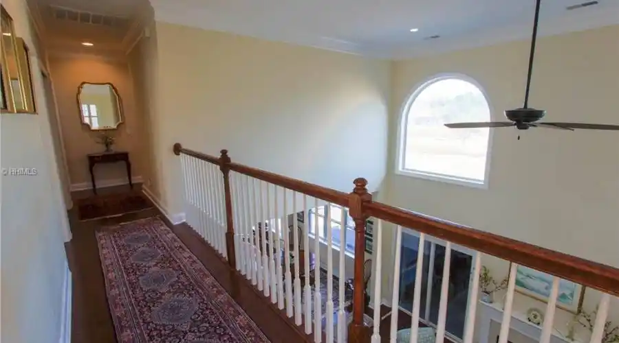 22 Farnsleigh Avenue,Bluffton,South Carolina 29910,United States,5 Bedrooms Bedrooms,5 Rooms Rooms,3 BathroomsBathrooms,Residential,Farnsleigh Avenue,191005