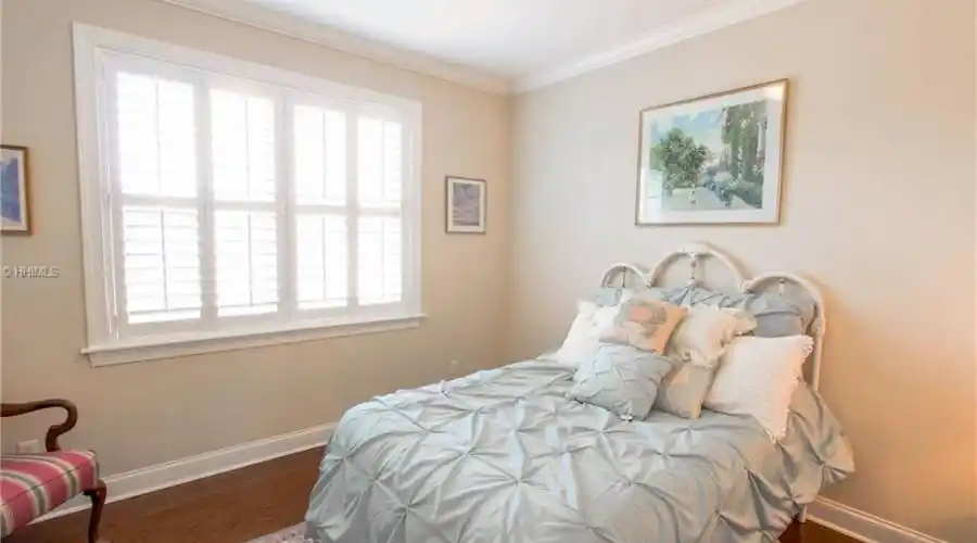 22 Farnsleigh Avenue,Bluffton,South Carolina 29910,United States,5 Bedrooms Bedrooms,5 Rooms Rooms,3 BathroomsBathrooms,Residential,Farnsleigh Avenue,191005