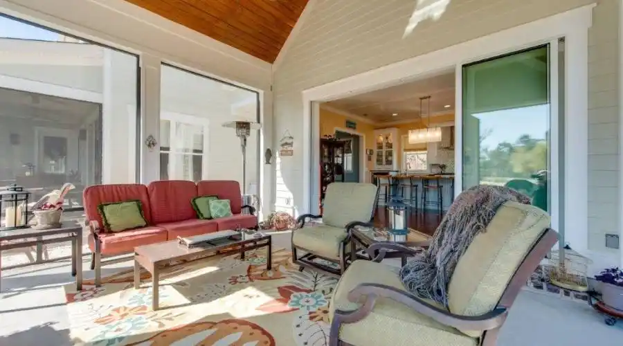 1 Wrenford Court,Bluffton,South Carolina 29910,United States,5 Bedrooms Bedrooms,5 Rooms Rooms,4 BathroomsBathrooms,Residential,Wrenford Court,191013