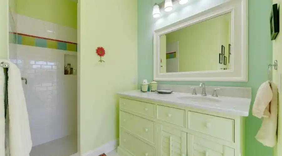 1 Wrenford Court,Bluffton,South Carolina 29910,United States,5 Bedrooms Bedrooms,5 Rooms Rooms,4 BathroomsBathrooms,Residential,Wrenford Court,191013