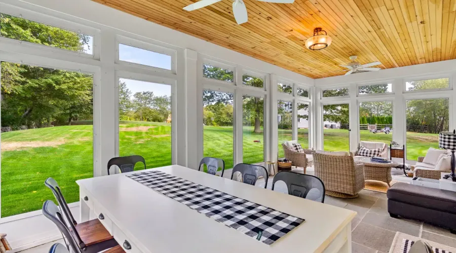2 Riverview Hill, Essex, Massachusetts, 01929, United States, 3 Bedrooms Bedrooms, 7 Rooms Rooms,2 BathroomsBathrooms,Residential,For Sale,Riverview ,1953031