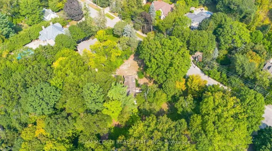 1322 Birchview Drive, Mississauga, Ontario, L5H 3E4, Canada, 4 Bedrooms Bedrooms, ,2 BathroomsBathrooms,Residential,For Sale,1953287