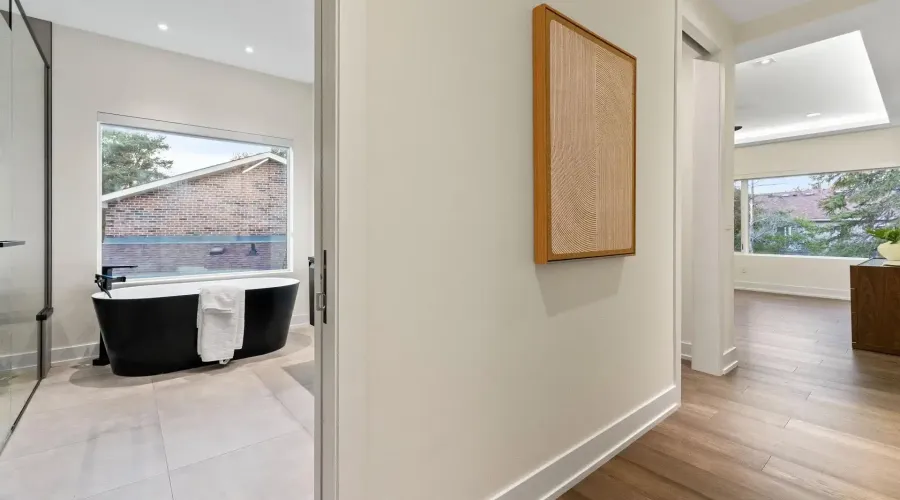 2075 Shawanaga Trail, Mississauga, Ontario, L5H 3Z3, Canada, 4 Bedrooms Bedrooms, ,6 BathroomsBathrooms,Residential,For Sale,1954444